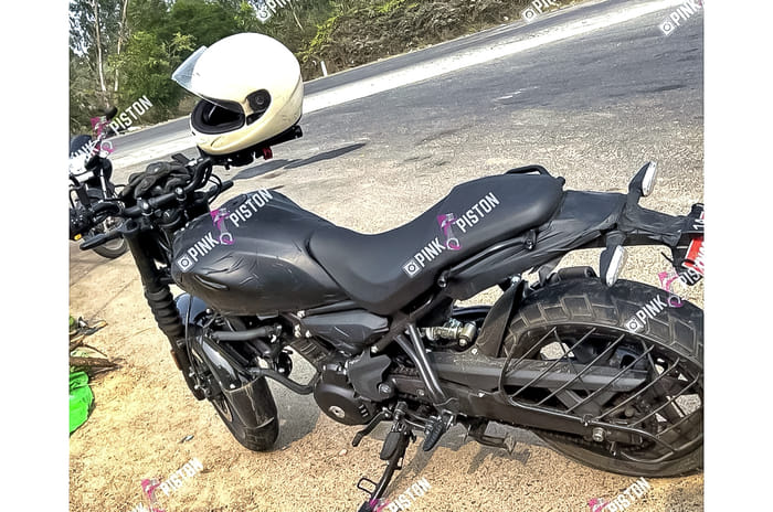 Royal Enfield Guerrilla 450: new spy shots reveal fresh details